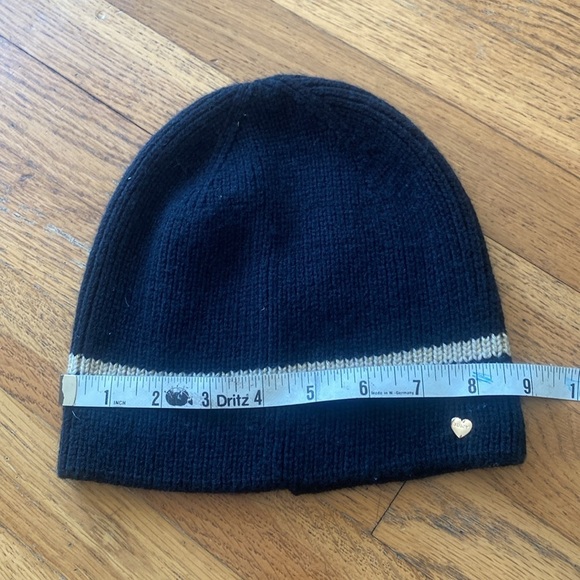 Juicy Couture Black with Gold Trim One Size Beanie - Picture 5 of 8